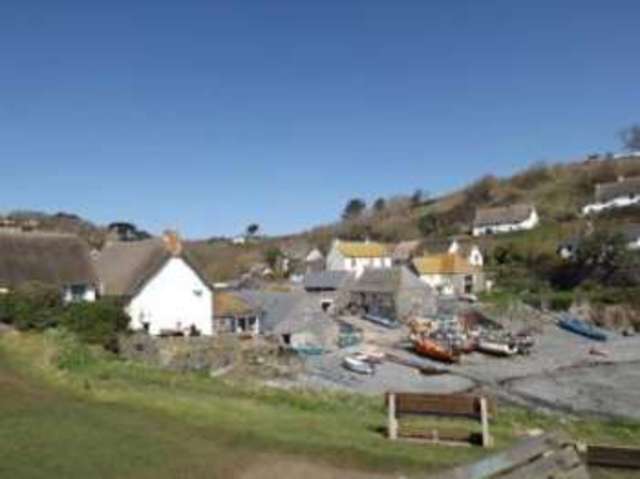  Image of 3 Bedroom Detached for sale at Helston Cadgwith, TR12 7JY