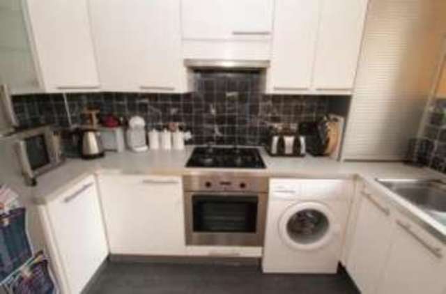  Image of 1 Bedroom Flat for sale at 37 The Avenue Beckenham Beckenham, BR3 5EE