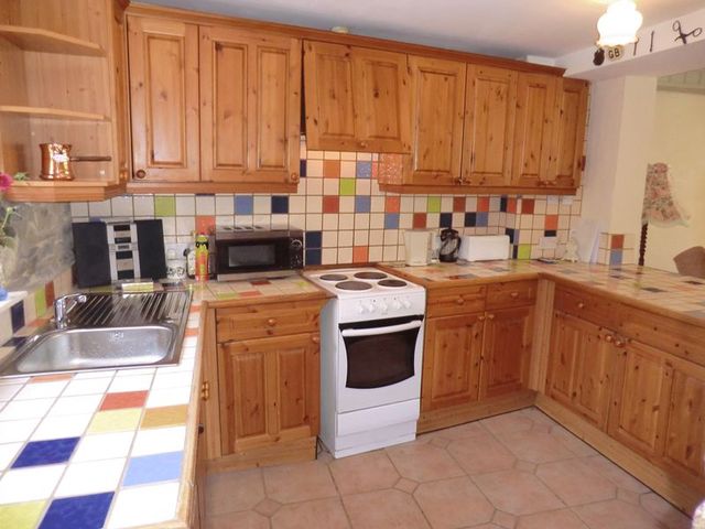  Image of 3 Bedroom Terraced for sale at Sticklepath Okehampton, EX20 2NW