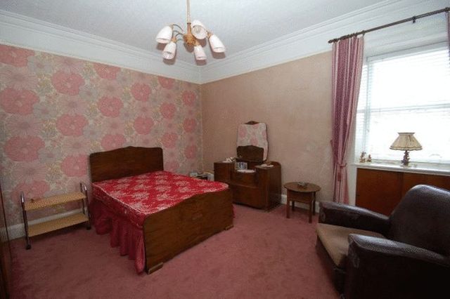  Image of 3 Bedroom Detached for sale at Strawfrank Road Carstairs Junction Lanark, ML11 8PP