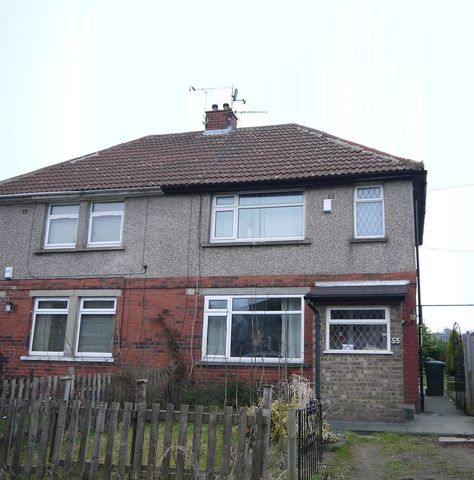  Image of 3 Bedroom Semi-Detached to rent at Sutton Avenue  Swain House, BD2 1JP