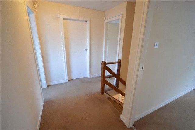  Image of 4 Bedroom Detached for sale at The Knoll  Prenton, CH43 5UZ