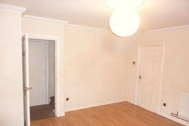  Image of 4 Bedroom Semi-Detached to rent at Trees Road  Walsall, WS1 3JU