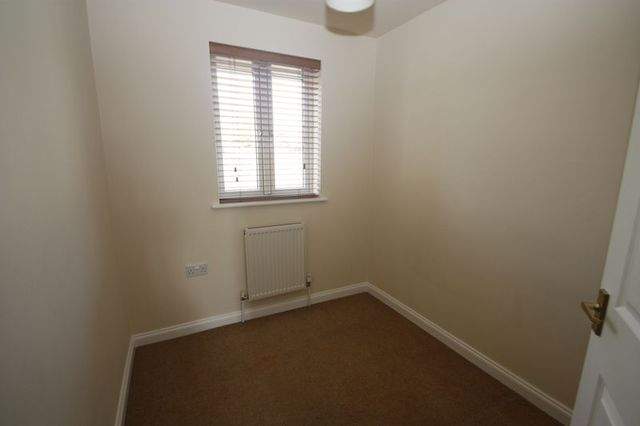  Image of 3 Bedroom Semi-Detached for sale at Water Meadow Way  Ibstock, LE67 6GY