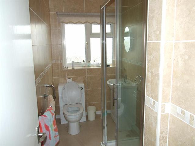  Image of 3 Bedroom Bungalow for sale at Hunmanby  Hunmanby, YO14 0LA