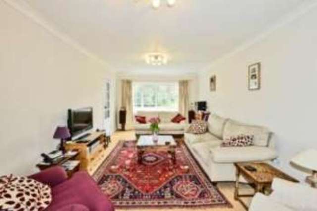  Image of 3 Bedroom Semi-Detached for sale at West Horsley Leatherhead West Horsley, KT24 6BH