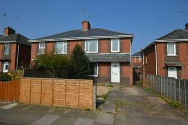  Image of 3 Bedroom Terraced for sale at Wonford  Exeter, EX2 5JT
