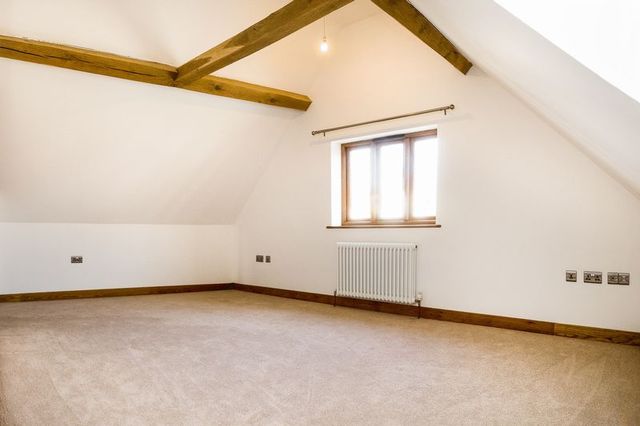 Image of 5 Bedroom Detached for sale at Buntingford, SG9 0BN
