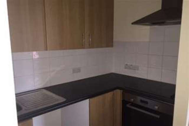  Image of 1 Bedroom Flat to rent at Poole, BH14 9DF