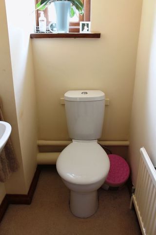  Image of 3 Bedroom Detached for sale at Broadmeadows Lane  Waterlooville, PO7 8QL