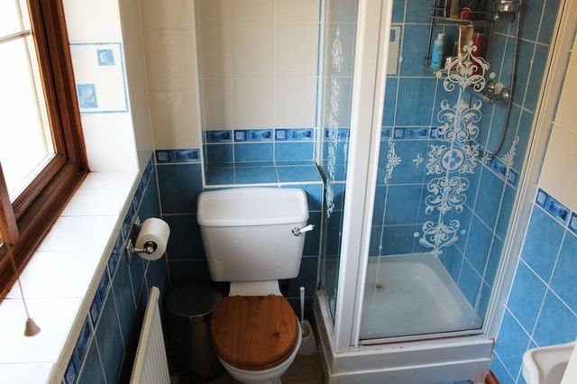  Image of 3 Bedroom Detached for sale at Broadmeadows Lane  Waterlooville, PO7 8QL