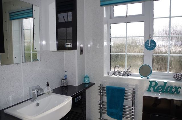  Image of 3 Bedroom Detached for sale at Brue Crescent  Burnham-On-Sea, TA8 1LR