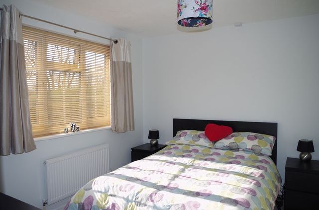  Image of 3 Bedroom Detached for sale at Brue Crescent  Burnham-On-Sea, TA8 1LR