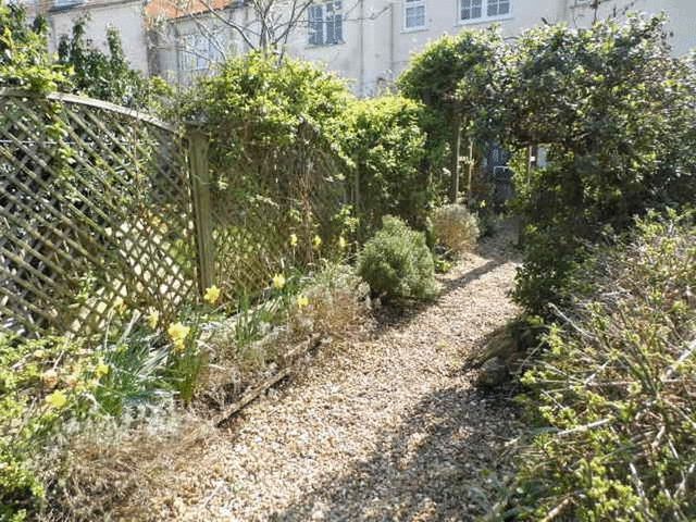  Image of 2 Bedroom Cottage for sale at Curzon Street  Calne, SN11 0DE