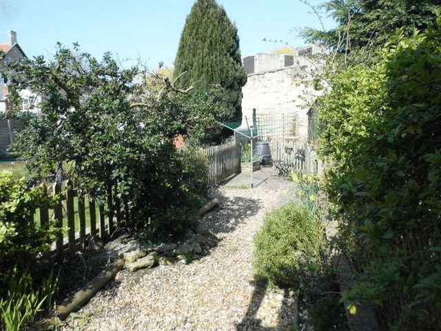  Image of 2 Bedroom Cottage for sale at Curzon Street  Calne, SN11 0DE
