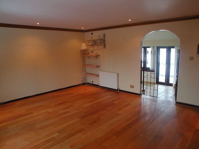  Image of 4 Bedroom Detached to rent at East Forth Road Forth Lanark, ML11 8AL