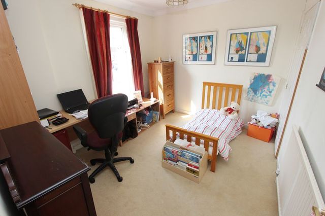  Image of 2 Bedroom Terraced for sale at Cracknore Road Freemantle Southampton, SO15 1JE