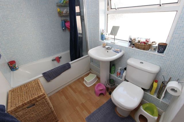  Image of 2 Bedroom Terraced for sale at Cracknore Road Freemantle Southampton, SO15 1JE