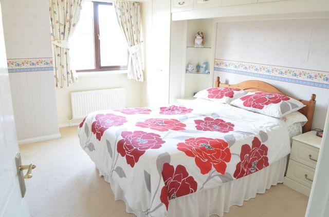  Image of 3 Bedroom Detached for sale at Hale Close Glebe Park Lincoln, LN2 4TZ