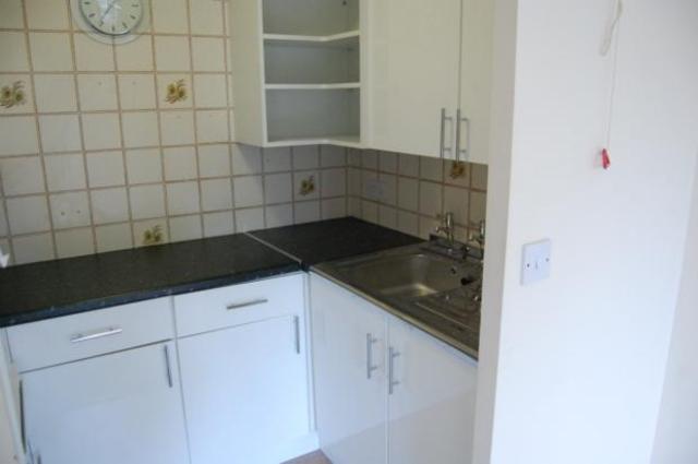  Image of 1 Bedroom Flat to rent at Cardington Road Bedford Bedford, MK42 0RL