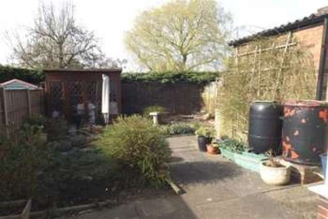 Image of 2 Bedroom Detached to rent at Lutterworth, LE17 6LL