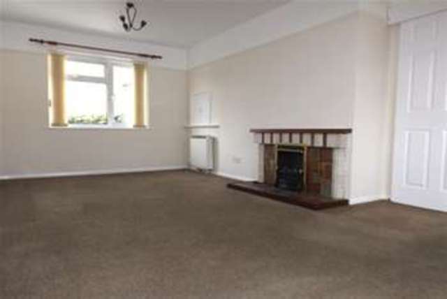 Image of 2 Bedroom Detached to rent at Lutterworth, LE17 6LL