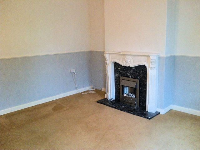  Image of 2 Bedroom Semi-Detached to rent at North Hill Road  Sheffield, S5 8DT