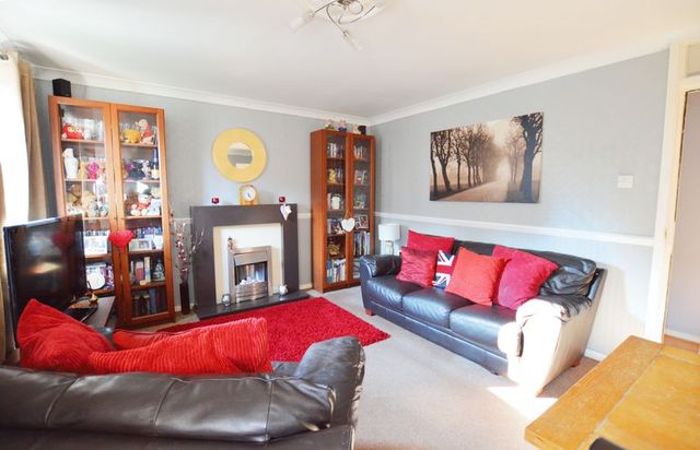  Image of 2 Bedroom Flat for sale at North Park Road Erdington Birmingham, B23 7YF