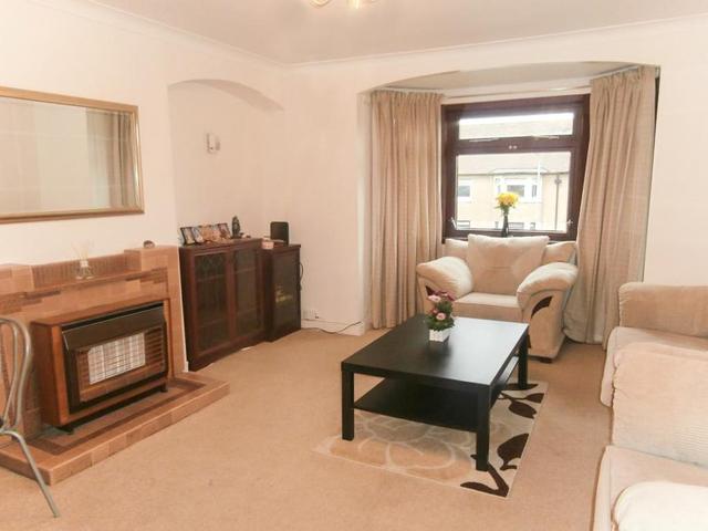  Image of 3 Bedroom Flat to rent at Grangemouth Falkirk Falkirk, FK3 9AY