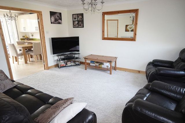  Image of 3 Bedroom Semi-Detached for sale at School Lane  Stewartby, MK43 9NG