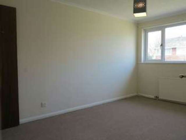  Image of 3 Bedroom Terraced to rent at Stephens Road  Tadley, RG26 3RX
