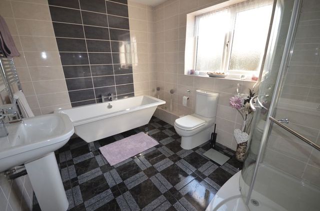  Image of 5 Bedroom Detached for sale at Carr End Lane Stalmine Poulton-Le-Fylde, FY6 0LQ