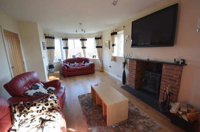  Image of 5 Bedroom Detached for sale at Carr End Lane Stalmine Poulton-Le-Fylde, FY6 0LQ