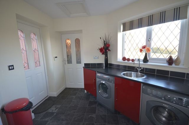  Image of 5 Bedroom Detached for sale at Carr End Lane Stalmine Poulton-Le-Fylde, FY6 0LQ
