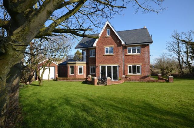  Image of 5 Bedroom Detached for sale at Carr End Lane Stalmine Poulton-Le-Fylde, FY6 0LQ