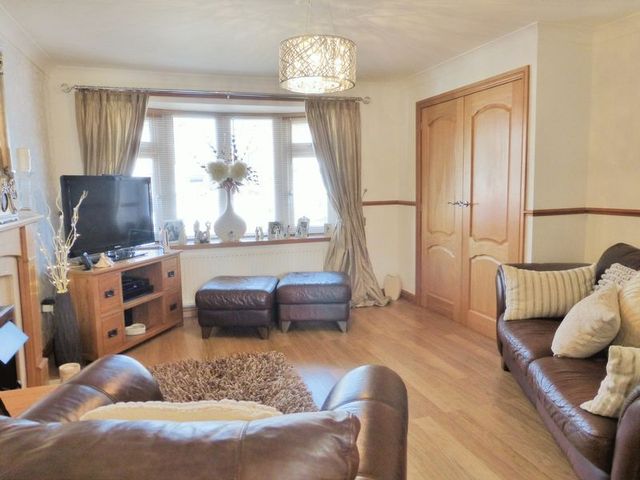  Image of 3 Bedroom Semi-Detached for sale at Langdale Avenue Hesketh Bank Preston, PR4 6TD