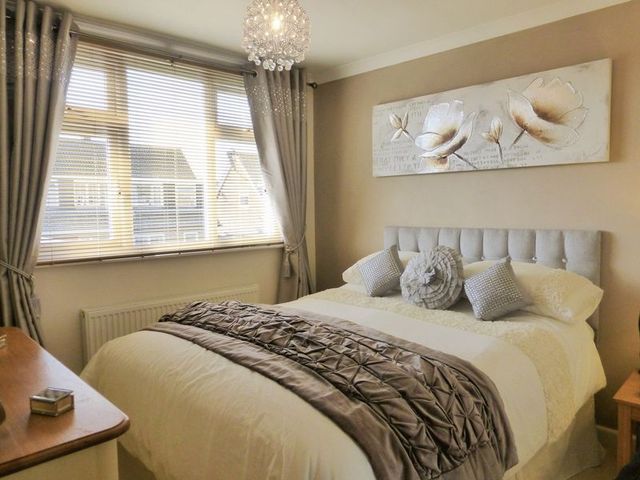  Image of 3 Bedroom Semi-Detached for sale at Langdale Avenue Hesketh Bank Preston, PR4 6TD