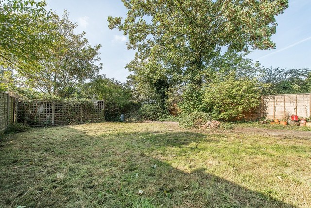  Image of 1 Bedroom Flat to rent at Upper Brockley Road  Brockley, SE4 1ST