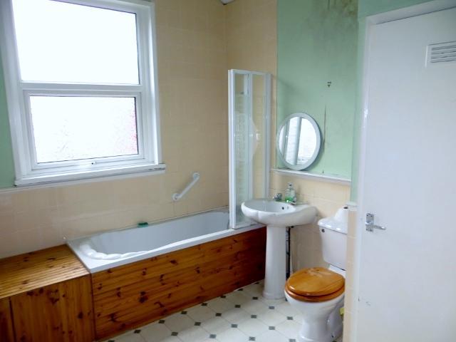  Image of 2 Bedroom Terraced for sale at Hull, HU3 6PR