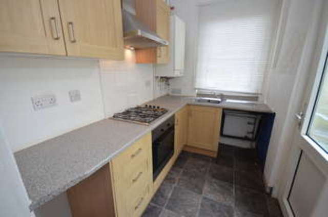 Image of 2 Bedroom Terraced to rent at Darwen Lancashire, BB3 3BY