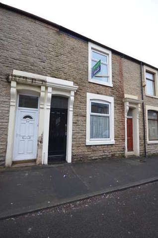  Image of 2 Bedroom Terraced to rent at Darwen Lancashire, BB3 3BY