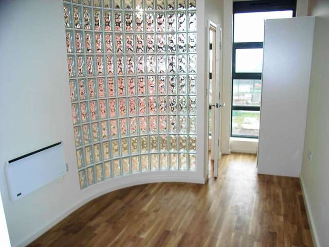  Image of 1 Bedroom Apartment to rent at Cardinal Lofts College Street Ipswich, IP4 1DJ