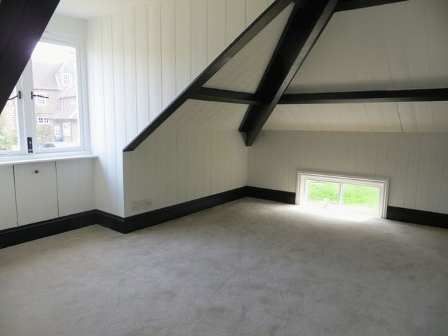  Image of 1 Bedroom Detached to rent at Cores End Cottage Cores End Road BOURNE END, SL8 5JD