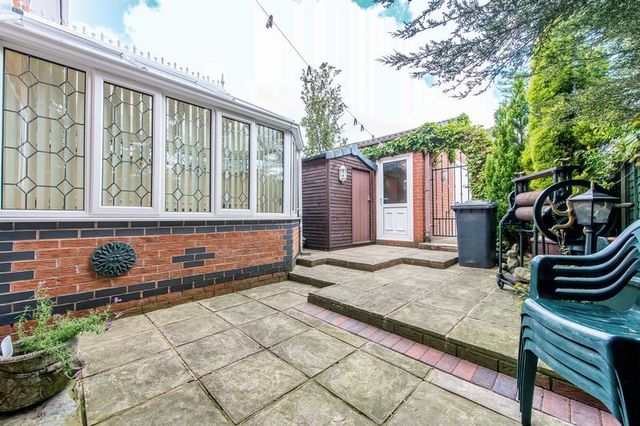  Image of 3 Bedroom Semi-Detached for sale at Corfe Close Aspull Wigan, WN2 1UW