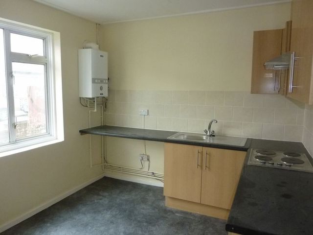  Image of 3 Bedroom Terraced to rent at Friars Street Shoeburyness Southend-On-Sea, SS3 9BG