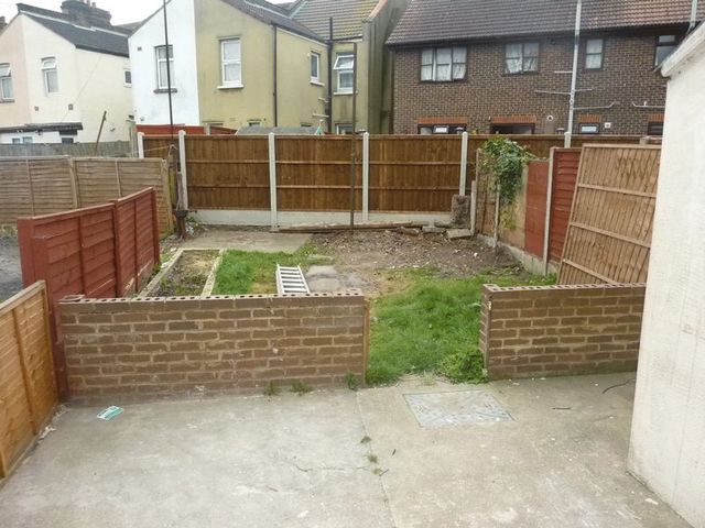  Image of 3 Bedroom Terraced to rent at Friars Street Shoeburyness Southend-On-Sea, SS3 9BG