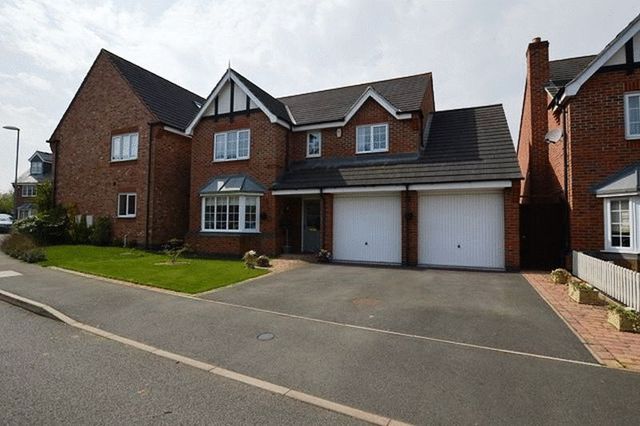  Image of 4 Bedroom Detached for sale at Hickling Close  Rothley, LE7 7QF