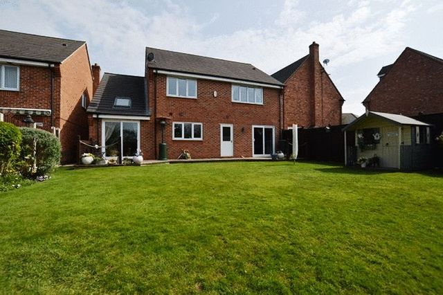 Image of 4 Bedroom Detached for sale at Hickling Close  Rothley, LE7 7QF