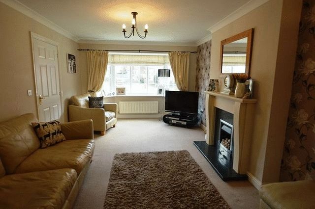  Image of 4 Bedroom Detached for sale at Hickling Close  Rothley, LE7 7QF