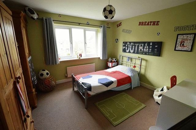  Image of 4 Bedroom Detached for sale at Hickling Close  Rothley, LE7 7QF